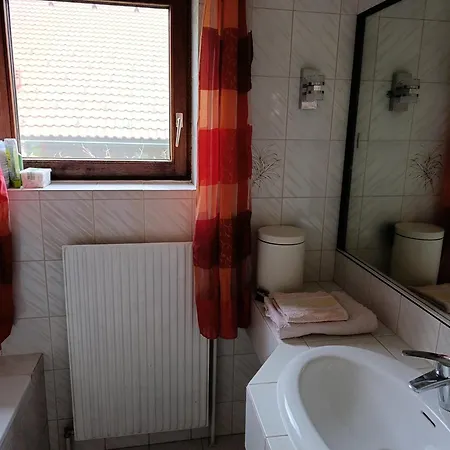 Pur In Stadtnaehe Vakantiehuis Grub